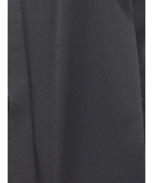 Perfect Suit FActory(パーフェクトスーツファクトリー)の「【ノンアイロン】長袖ワイシャツ【クラシコ】BLACK TRAD 先染め無地 ブラック(ビジネスシャツ・メンズ・ブラック・首回り37cm-裄丈80cm/首回り39cm-裄丈82cm/首回り43cm-裄丈86cm/首回り41cm-裄丈84cm)」の2枚目の写真