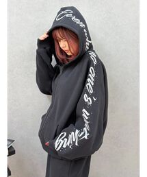 EVRIS | 【PSYCHIC FEVER × EVRIS】シャイニースウェットパーカー　裏起毛(パーカー)