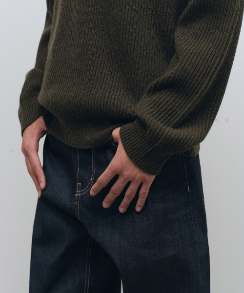 MUSINSA STANDARD（ムシンサスタンダード）の「リブドコマンドニット [カーキ]（ニット/セーター・メンズ・その他・SMALL/MEDIUM/LARGE/X-LARGE/XX-LARGE）」の7枚目の写真