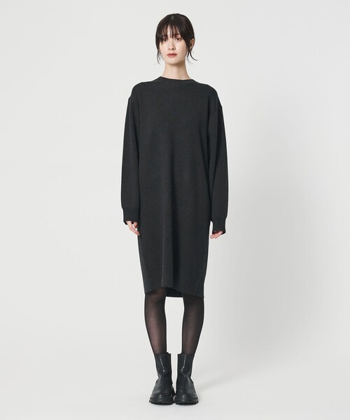 BEAUTY&YOUTH UNITED ARROWS（ビューティーアンドユースユナイテッドアローズ）の「【WEB限定 Wardrobe DAILY MINIMAL】コクーンニットワンピース ウォッシャブル（ワンピース・レディース・ダークグレー/ベージュ/ライム・FREE）」の16枚目の写真