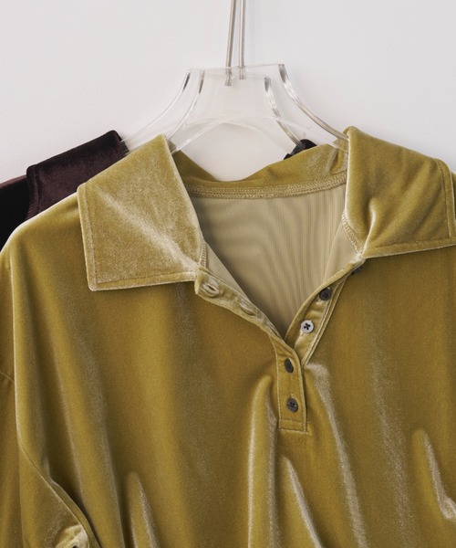 AIC.（エーアイシー）の「ベロアビッグカフスオーバーサイズポロトップス（ポロシャツ・レディース・ブラウン/ライトグリーン・FREE）」の4枚目の写真