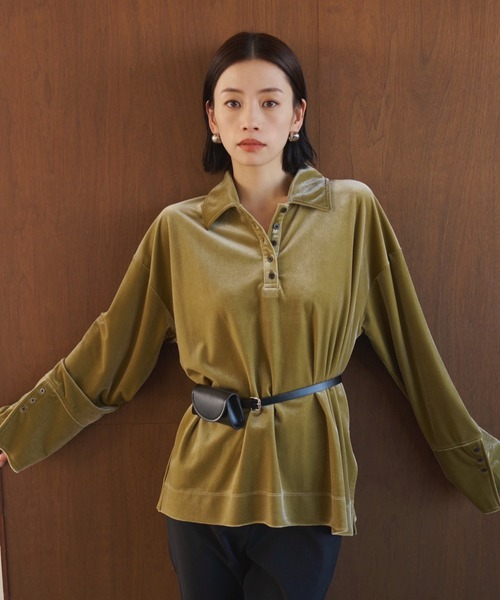 AIC.（エーアイシー）の「ベロアビッグカフスオーバーサイズポロトップス（ポロシャツ・レディース・ブラウン/ライトグリーン・FREE）」の6枚目の写真