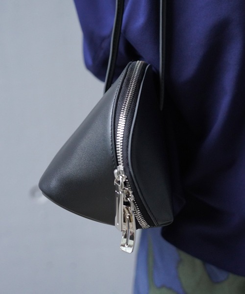 ADD CULUMN（アドカラム）の「ADD CULUMN(アドカラム) FIGRE BOSTON（ハンドバッグ・レディース・ブラック/ベビーピンク・F）」の14枚目の写真