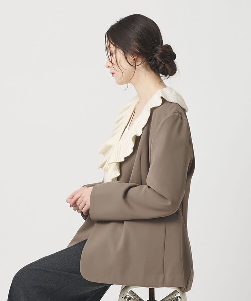 BEAUTY&YOUTH UNITED ARROWS(ビューティーアンドユースユナイテッドアローズ)の「ウールレーヨン ラッフルフリル ニットカーディガン(カーディガン/ボレロ・レディース・オフホワイト/ライラック/ダークグレー・FREE)」の11枚目の写真