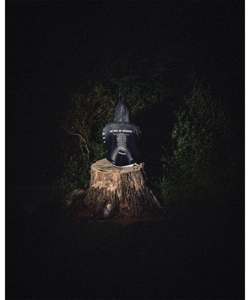 SCHISM INDUCING(スキズムインデューシング)の「EMO HOODIE CHARCOAL(パーカー・レディース・その他・MEDIUM/LARGE)」の5枚目の写真