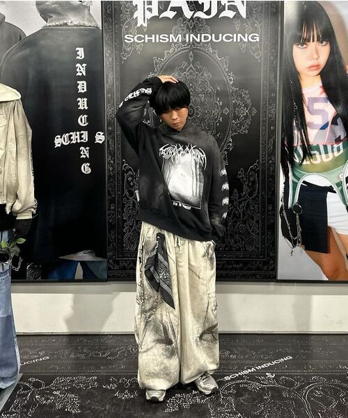SCHISM INDUCING(スキズムインデューシング)の「EMO HOODIE CHARCOAL(パーカー・レディース・その他・MEDIUM/LARGE)」の17枚目の写真