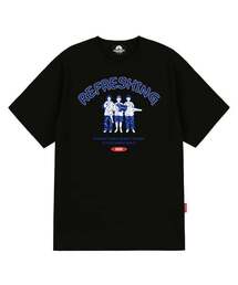 REFRESHING FRIENDS GRAPHIC Tシャツ - ブラック