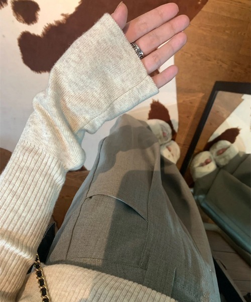 NoBelle(ノベル)の「リブカラーニットセーター ポロ襟付き(ニット/セーター・レディース・グレー/ブラック/ホワイト・S/M)」の6枚目の写真