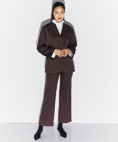 KIMDOH(キムド)の「TAILORED BOOT CUT PANTS BROWN(スラックス・レディース・その他・SMALL/MEDIUM)」の1枚目の写真