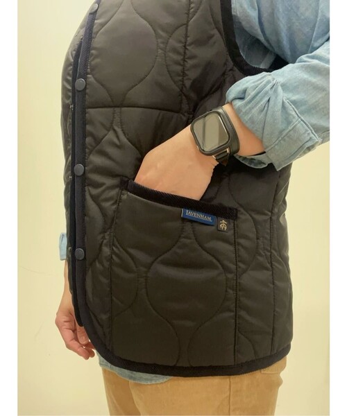 BROOKS BROTHERS（ブルックスブラザーズ）の「Brooks Brothers×LAVENHAM  ミックフィールド　キルティングベスト　Made in UK（ベスト・メンズ・ダークネイビー/オリーブ・SMALL/MEDIUM/LARGE）」の22枚目の写真