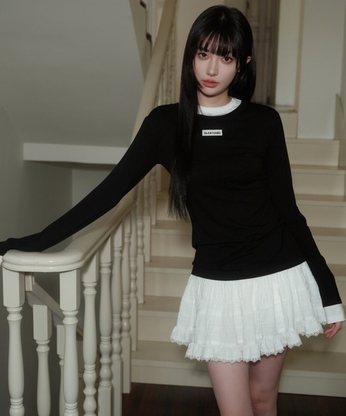silent(and)（サイレントアンド）の「shirring frill mini skirt（スカート・レディース・ホワイト・MEDIUM）」の5枚目の写真