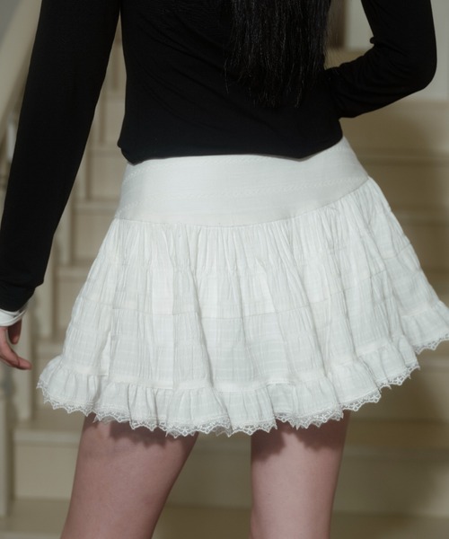 silent(and)（サイレントアンド）の「shirring frill mini skirt（スカート・レディース・ホワイト・MEDIUM）」の13枚目の写真