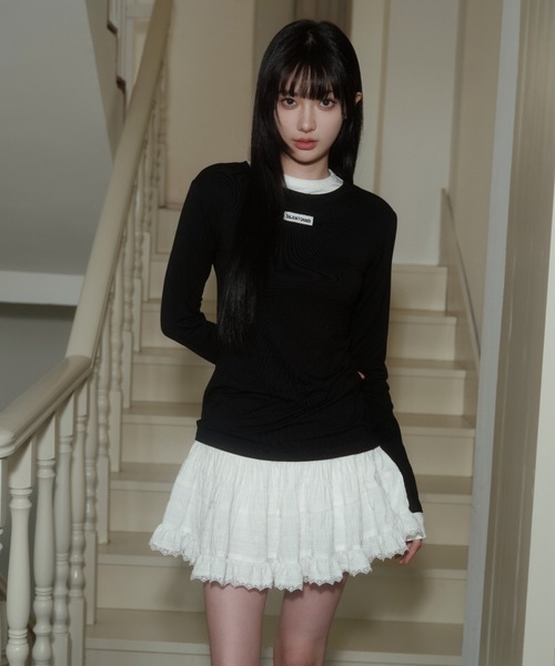 silent(and)（サイレントアンド）の「shirring frill mini skirt（スカート・レディース・ホワイト・MEDIUM）」の3枚目の写真