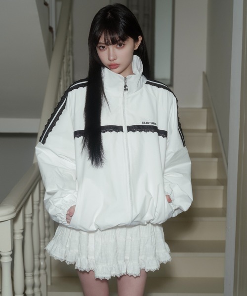 silent(and)（サイレントアンド）の「shirring frill mini skirt（スカート・レディース・ホワイト・MEDIUM）」の9枚目の写真
