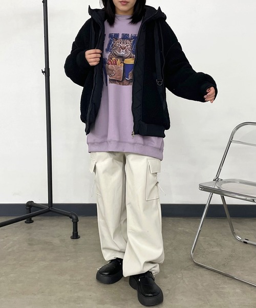 CRB(シーアールビー)の「キルト切替ボアフードブルゾン(ブルゾン・レディース・ブラック/ベージュ/ブラウン・F)」の17枚目の写真