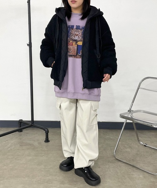 CRB(シーアールビー)の「キルト切替ボアフードブルゾン(ブルゾン・レディース・ブラック/ベージュ/ブラウン・F)」の18枚目の写真