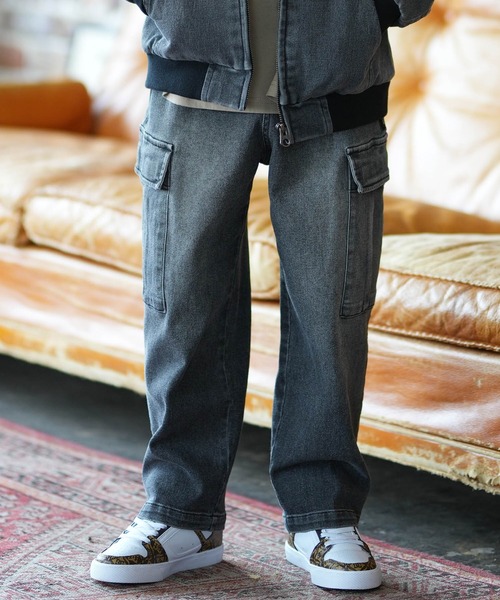 DC(ディーシー)の「DC/ディーシー 26 KD WIDE CARGO PANT キッズ ロンパン YPT261503(その他パンツ・キッズ・ライトブルー/ブラック/ブルー/ブラック系その他・130cm/140cm/150cm/160cm)」の5枚目の写真