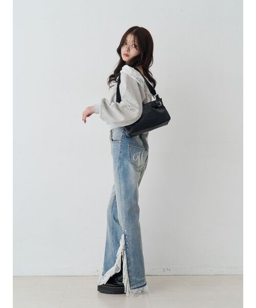 jouetie（ジュエティ）の「レースドッキングスタッズフレアデニムパンツ（デニムパンツ・レディース・ブルー/ブラック・MEDIUM/SMALL）」の10枚目の写真