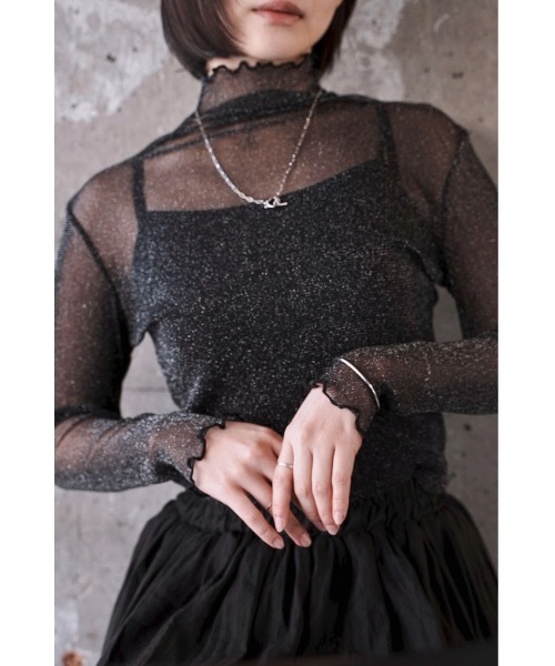 SALTMINT(ソルトミント)の「シースルーラメ長袖トップス(Tシャツ/カットソー・レディース・アイボリー/ブラック/グレー・FREE)」の4枚目の写真