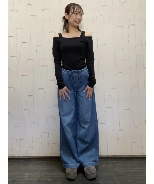 GAP(ギャップ)の「ミッドライズ ウルトラソフト イージーウエスト バギーデニム(デニムパンツ・レディース・インディゴブルー・L/M/S/XS/XXS)」の8枚目の写真