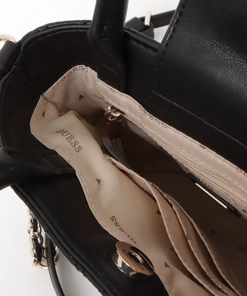 Guess（ゲス）の「GIULLY Ii Mini Tote ミニトートバッグ  （ショルダーバッグ・レディース・ブラック・ONE SIZE）」の15枚目の写真