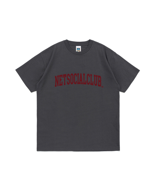 NET SOCIAL CLUB(ネットソーシャルクラブ)の「アーチロゴ半袖Tシャツ(チャコール)(Tシャツ/カットソー・レディース・チャコール・S/M/L/XL)」の1枚目の写真