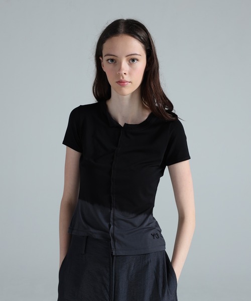 Y-3(ワイスリー)の「Y-3 DIP DYE FITTED TEE(Tシャツ/カットソー・レディース・ブラック・MEDIUM/SMALL/X-SMALL/XX-SMALL/LARGE)」の1枚目の写真