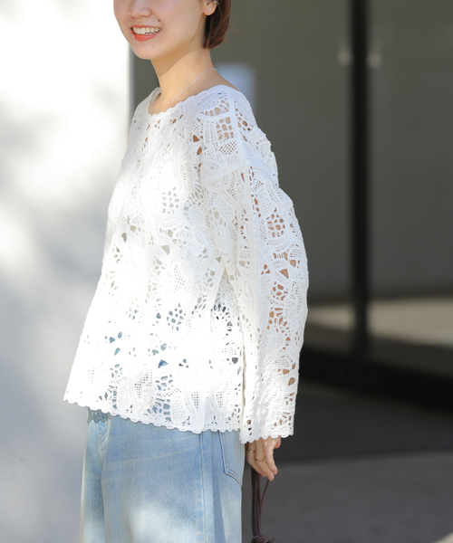 JOURNAL STANDARD relume（ジャーナルスタンダード　レリューム）の「［26SS新作］エンブロイダリークロシェレースプルオーバー（ニット/セーター・レディース・ブラック/ホワイト・FREE）」の14枚目の写真