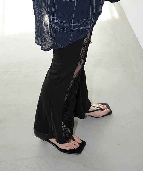 chuclla(チュクラ)の「レースパネル フレアパンツ chw26s085(その他パンツ・レディース・ブラック・S/M/L)」の12枚目の写真