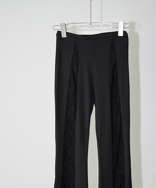 chuclla(チュクラ)の「レースパネル フレアパンツ chw26s085(その他パンツ・レディース・ブラック・S/M/L)」の4枚目の写真