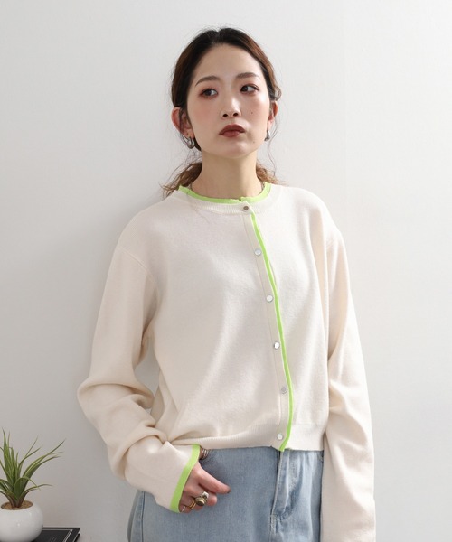 atONE(アットワン)の「レイヤード風配色ニットカーディガン(カーディガン/ボレロ・レディース・グレー系7/ベージュ系その他5/アイボリー系1・F)」の15枚目の写真