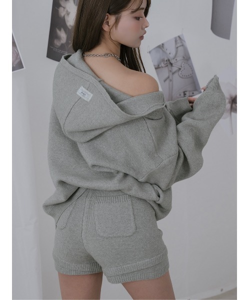 Darich（ダーリッチ）の「インフィニティロゴパンツニットセットアップ