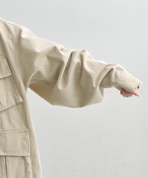 DISCOAT（ディスコート）の「【Enlude】ミリタリージャケット《ユニセックス》（ミリタリージャケット・レディース・グレイッシュベージュ/カーキ・FREE）」の6枚目の写真