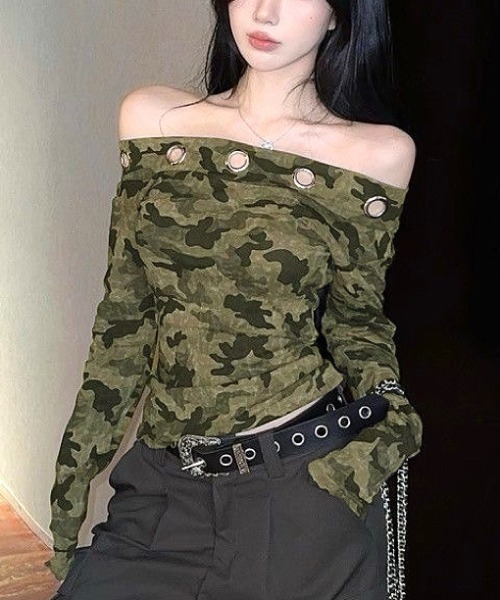 SHEENA(シーナ)の「カモフラ柄アイレットオフショルダートップス(Tシャツ/カットソー・レディース・カーキ・M)」の8枚目の写真