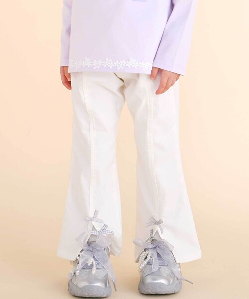 SLAP SLIP（スラップスリップ）の「裾リボン付きストレッチツイルパンツ(80~130cm)（その他パンツ・キッズ・ネイビー/オフホワイト/ブルー・120cm/130cm/110cm/80ｃｍ/100cm/90cm）」の2枚目の写真