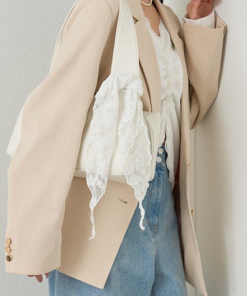 mystic（ミスティック）の「フラワーレーススカーフ（マフラー・レディース・オフホワイト・ONE SIZE）」の6枚目の写真