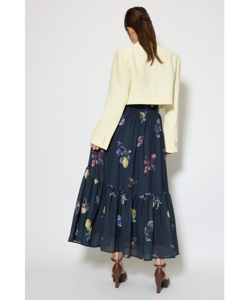 rienda（リエンダ）の「【森香澄さん着用】パール付きシングルショートテーラードジャケット 春服（テーラードジャケット・レディース・ライトイエロー/ブラック/ネイビー・SMALL/MEDIUM）」の4枚目の写真