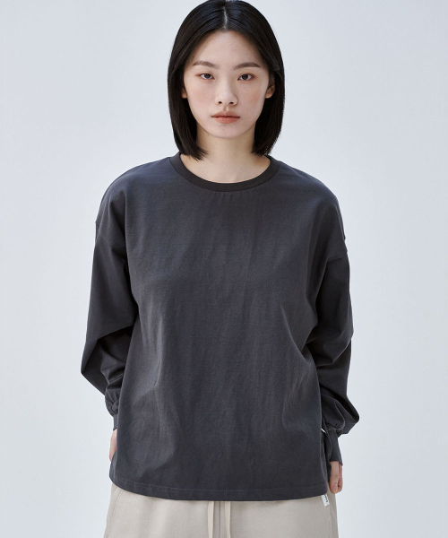MALOUPE(マロップ)の「5115 クロップオーバーサイズTシャツ (ダークグレー)(Tシャツ/カットソー・レディース・その他・FREE)」の2枚目の写真