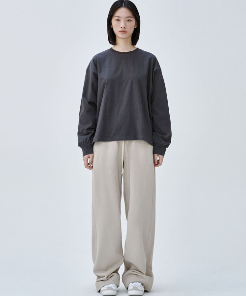 MALOUPE(マロップ)の「5115 クロップオーバーサイズTシャツ (ダークグレー)(Tシャツ/カットソー・レディース・その他・FREE)」の5枚目の写真