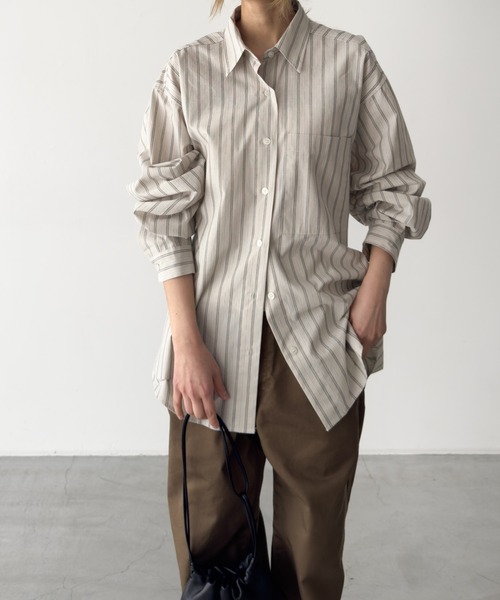 CANAL JEAN（キャナルジーン）の「El mar　ストライプオーバーシャツ（シャツ/ブラウス・レディース・サックスブルー/ベージュ・ONE SIZE）」の2枚目の写真