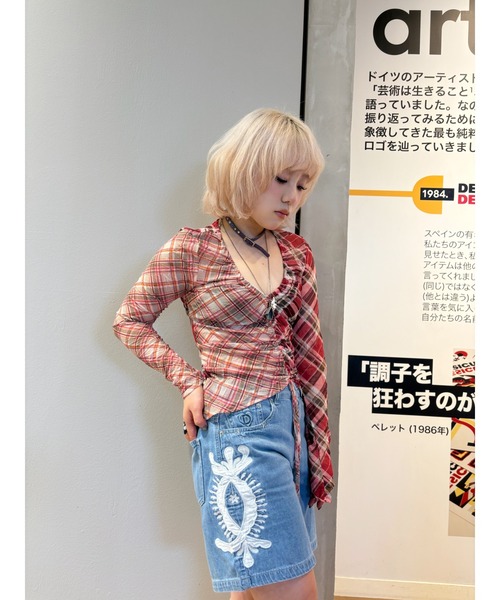 Desigual（デシグアル）の「ピンクマルチトーンチェック×フロントドローストリングギャザー長袖Vネックトップス（Tシャツ/カットソー・レディース・レッド・XL/L/M/S/XS）」の7枚目の写真