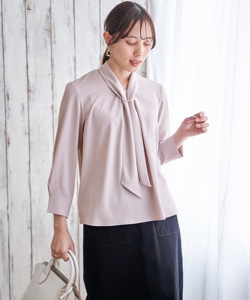 IKKA LOUNGE（イッカラウンジ）の「3WAYボウタイ付きブラウス（シャツ/ブラウス・レディース・オフホワイト/グレイッシュベージュ/ミント・M/L/S）」の15枚目の写真