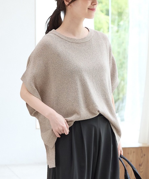 Honeys(ハニーズ)の「ポンチョ風ベスト(ニット/セーター・レディース・ネイビー/ベージュ/ピンク系その他/ブラック/杢グレー・F)」の3枚目の写真