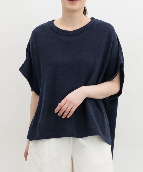 Honeys(ハニーズ)の「ポンチョ風ベスト(ニット/セーター・レディース・ネイビー/ベージュ/ピンク系その他/ブラック/杢グレー・F)」の5枚目の写真