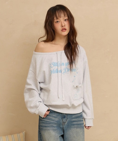 WaiKei(ワイケイ)の「Wai Kei/スウェットオフショルダー(スウェット・レディース・ライトグレー/チャコールグレー・FREE)」の4枚目の写真