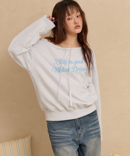 WaiKei(ワイケイ)の「Wai Kei/スウェットオフショルダー(スウェット・レディース・ライトグレー/チャコールグレー・FREE)」の6枚目の写真