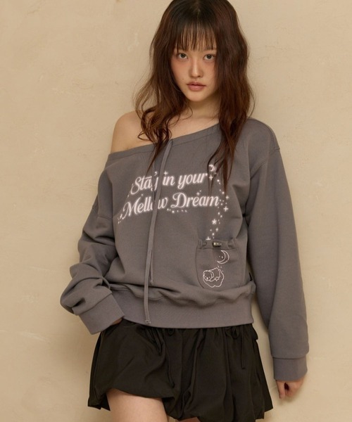 WaiKei(ワイケイ)の「Wai Kei/スウェットオフショルダー(スウェット・レディース・ライトグレー/チャコールグレー・FREE)」の17枚目の写真