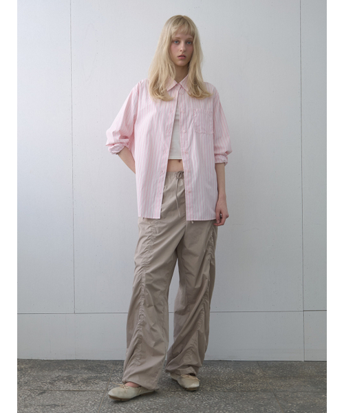 Kijun（キジュン）の「Airy Parachute Pants Sand（スウェットパンツ・レディース・その他・SMALL/MEDIUM）」の4枚目の写真
