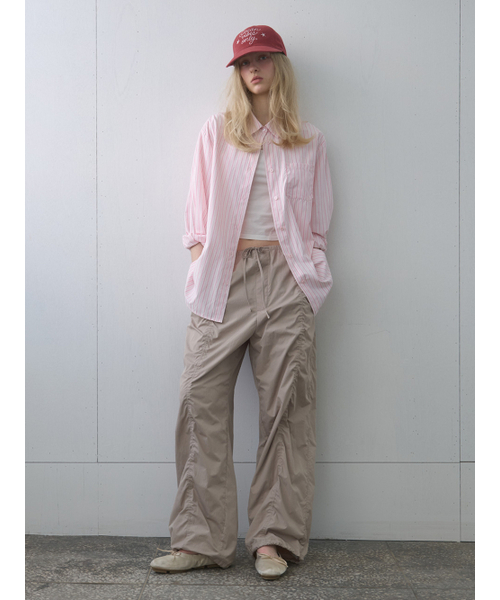 Kijun（キジュン）の「Airy Parachute Pants Sand（スウェットパンツ・レディース・その他・SMALL/MEDIUM）」の5枚目の写真