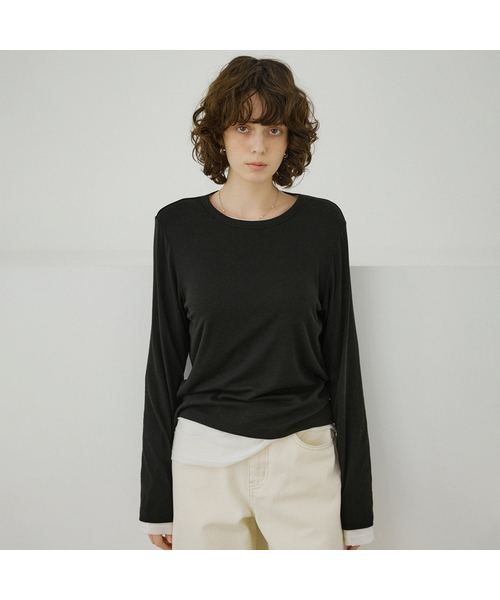 VANONE ATELIER(バノンアトリエ)の「A3562 フルイドロングスリーブ_ブラック(Tシャツ/カットソー・レディース・ブラック・FREE)」の1枚目の写真